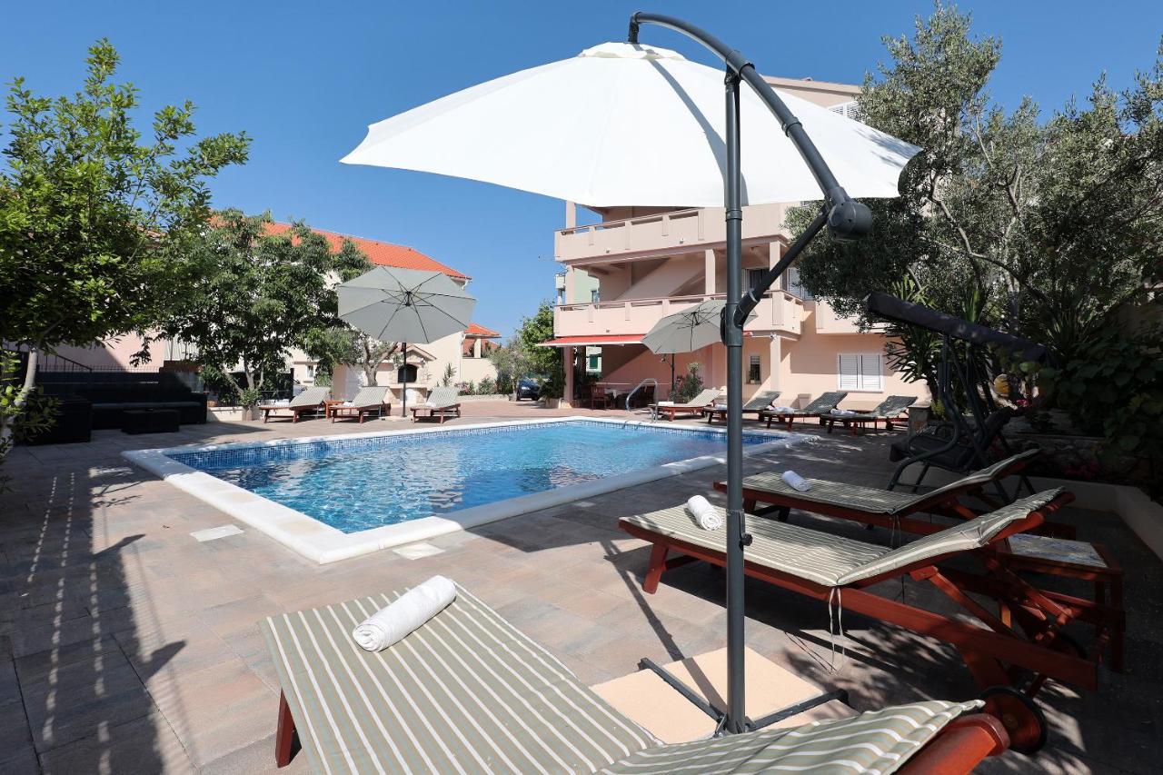 Katarina Apartment *